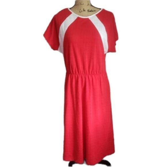 Vintage 70s Retro Mod Red and White Casual Dress - Picture 1 of 9
